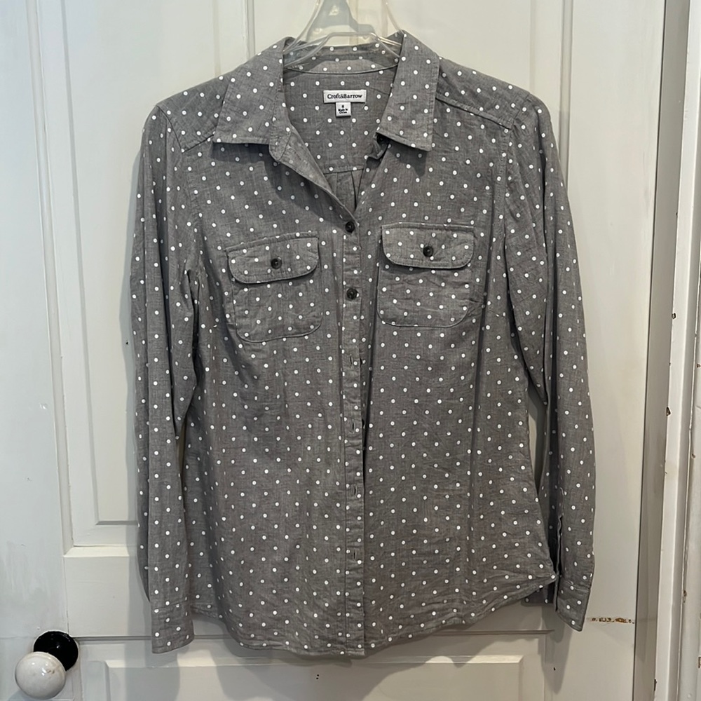 Croft and Barrow gray button down size S